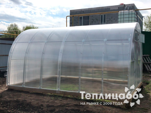 Теплица Рада Лавина Люкс из поликарбоната шириной 3 метра (шаг 0,65м)